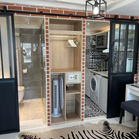 Apartment Beaubourg Marais